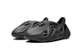 Yeezy Foam RNNR Onyx